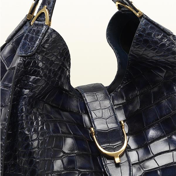کیف دوشی گوچی مدل استیراپ ساخته شده از پوست کروکودیل